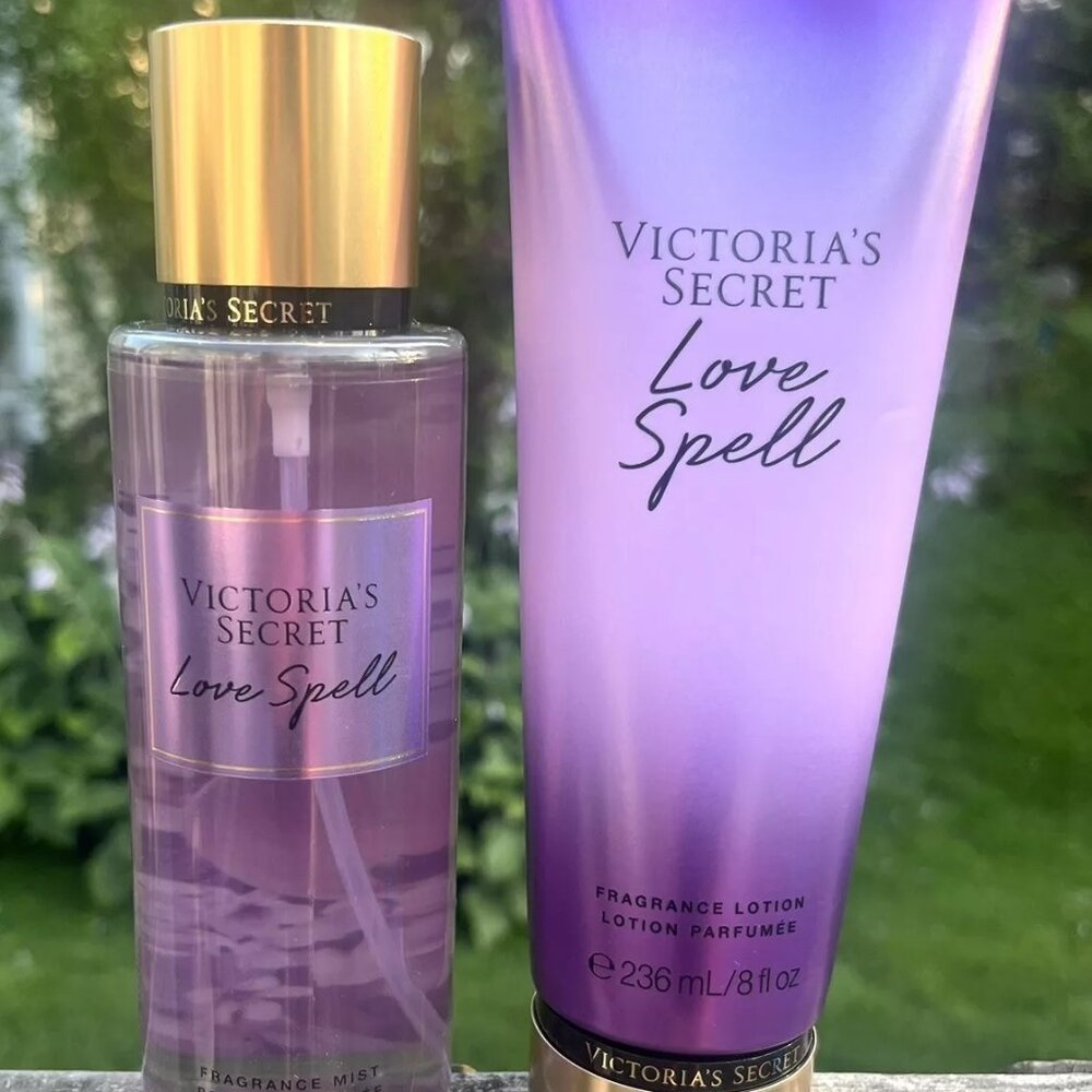 Victoria's Secret LOVE SPELL   Body Mist and Lotion - NWT